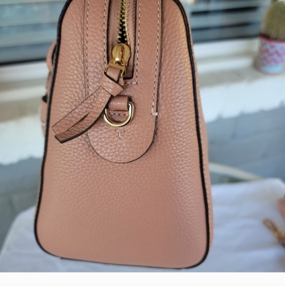 Tory Burch blush pink purse - Picture 6 of 13